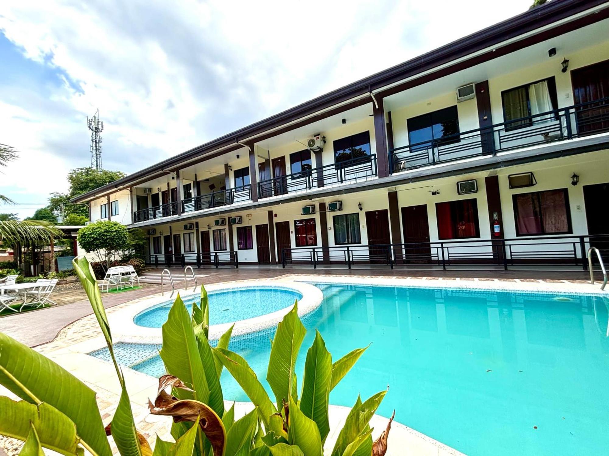 Diakopes Inn Puerto Princesa Exterior photo
